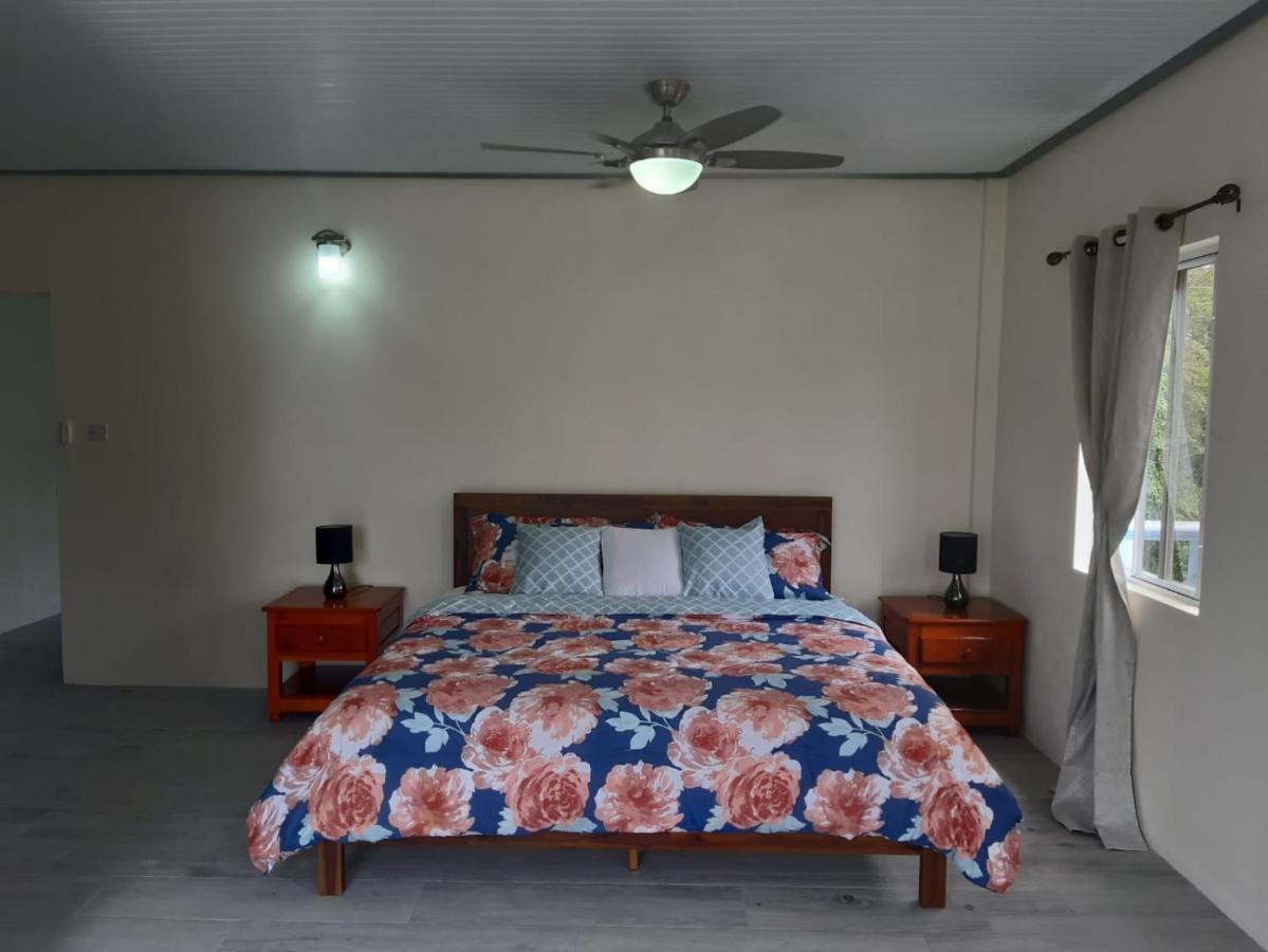 Tranquility Suites- Feels Like Home Choiseul Экстерьер фото