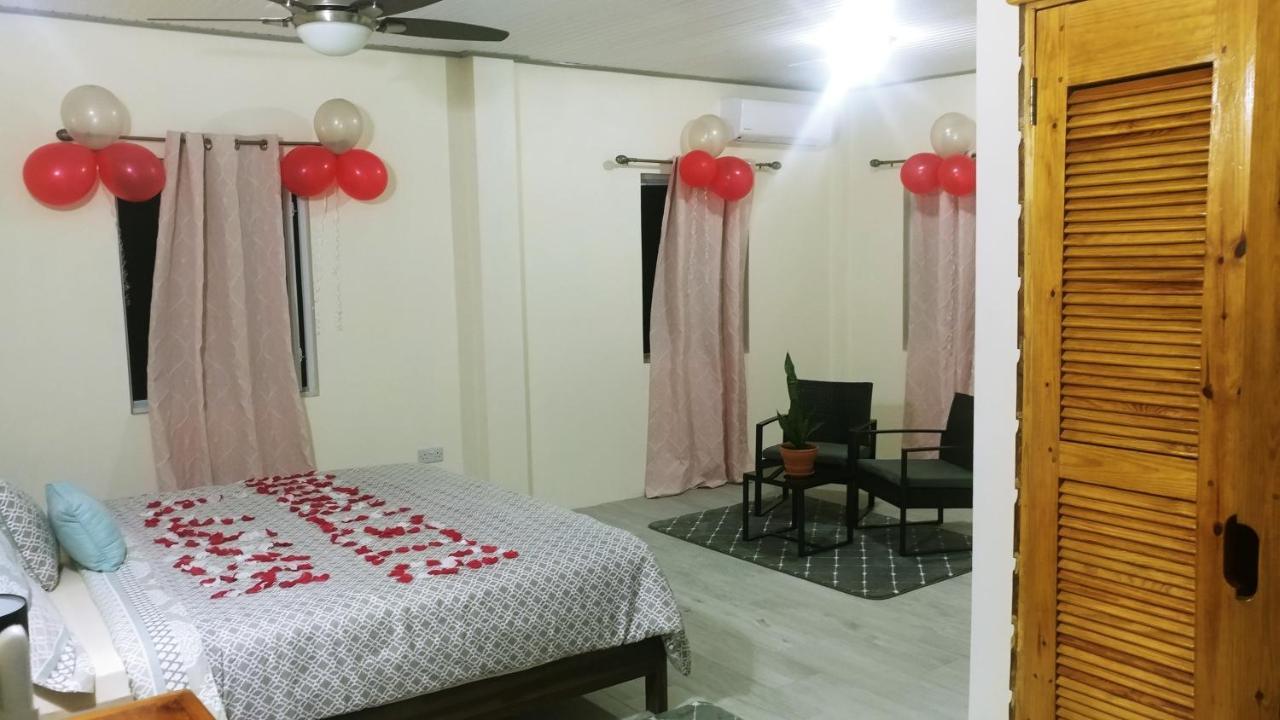 Tranquility Suites- Feels Like Home Choiseul Экстерьер фото