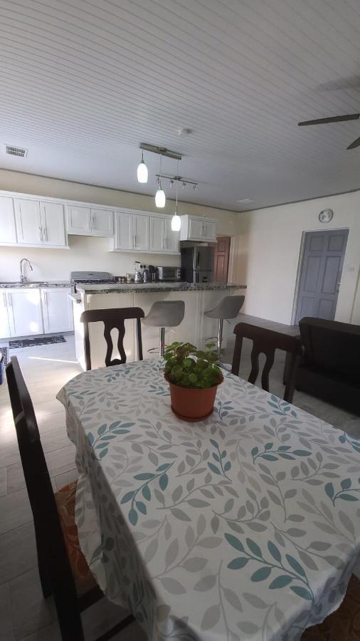 Tranquility Suites- Feels Like Home Choiseul Экстерьер фото