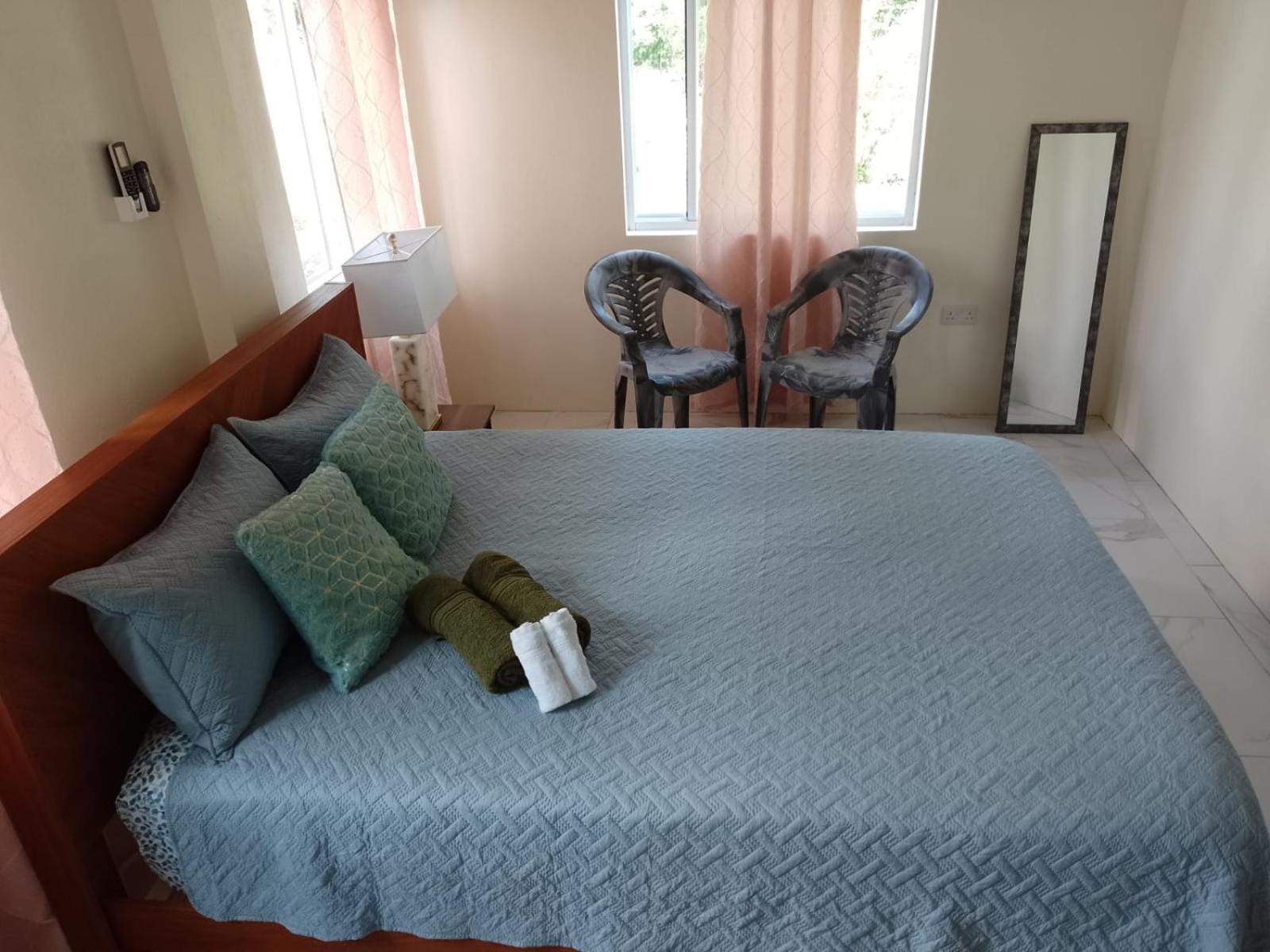 Tranquility Suites- Feels Like Home Choiseul Экстерьер фото