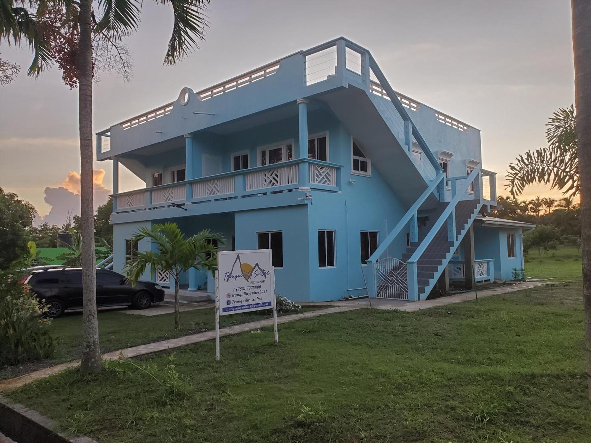 Tranquility Suites- Feels Like Home Choiseul Экстерьер фото