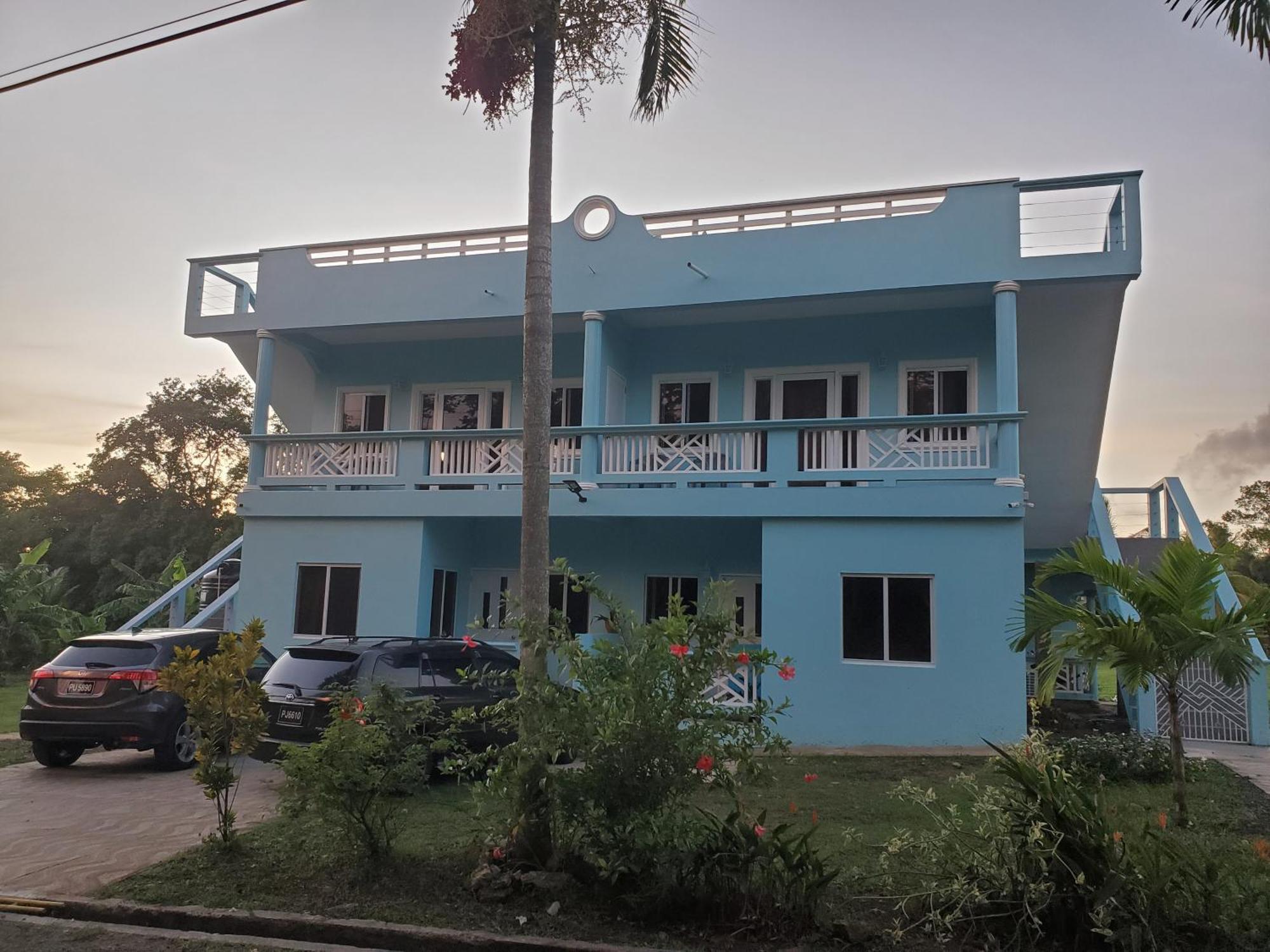Tranquility Suites- Feels Like Home Choiseul Экстерьер фото